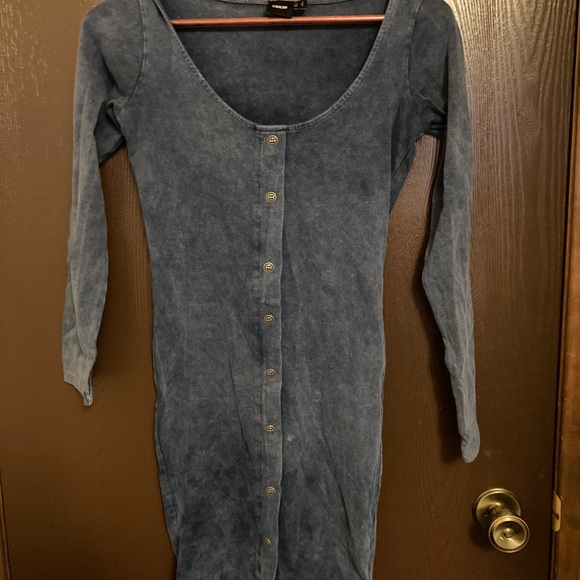 ASOS dress long sleeve. denim look - Picture 2 of 3